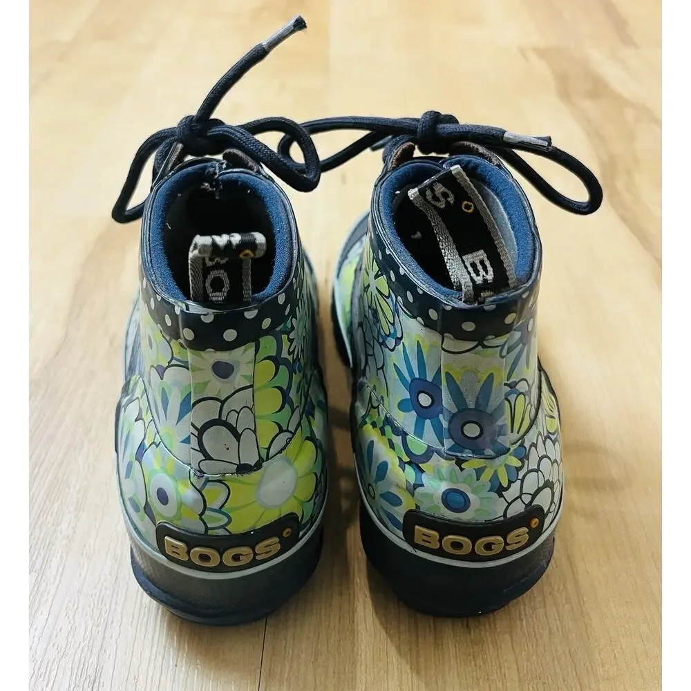 Bogs Charlot Rubber Boot Kids Size 1 Navy Floral. Green flowers. Rain GUC